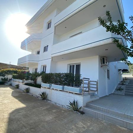 Hotel Vila Ali Ksamil Extérieur photo