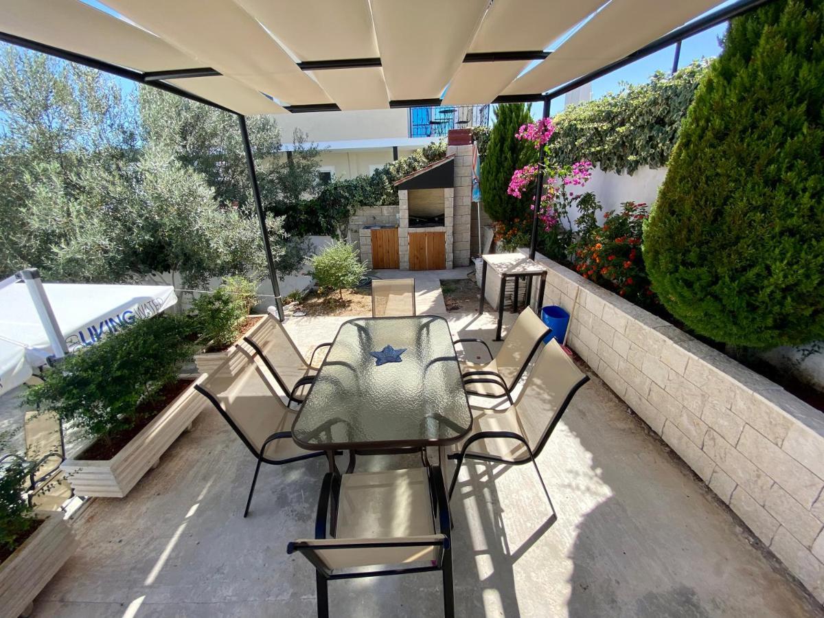 Hotel Vila Ali Ksamil Extérieur photo
